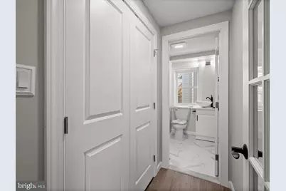 1015 S Kenwood Avenue, Baltimore, MD 21224 - Photo 14