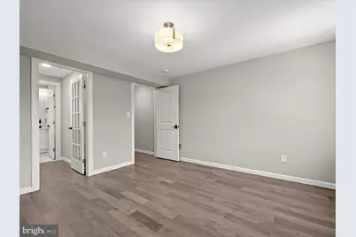 1015 S Kenwood Avenue, Baltimore, MD 21224 - Photo 12