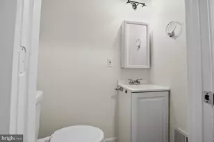 738 Bartlett Ave, Baltimore, MD 21218 - Photo 16