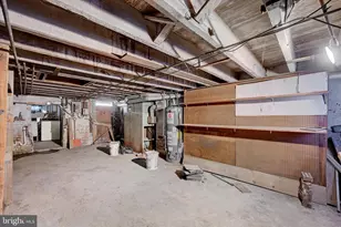 729 E 37th St, Baltimore, MD 21218 - Photo 20