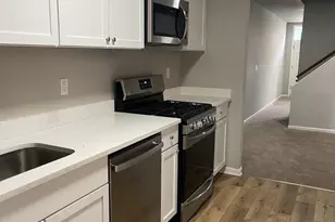 411 N Chester St, Baltimore, MD 21231 - Photo 4