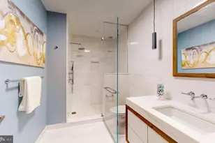 300 International Drive, Baltimore, MD 21202 - Photo 38