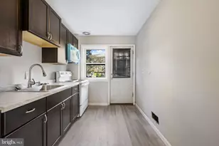 1516 E 36th St, Baltimore, MD 21218 - Photo 12