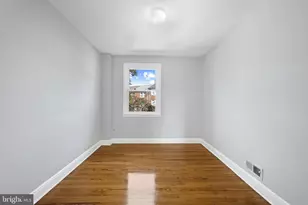 1516 E 36th St, Baltimore, MD 21218 - Photo 18