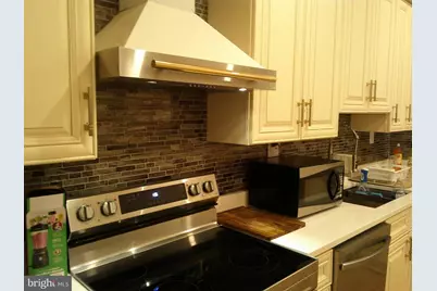1619 Fulton N, Baltimore, MD 21217 - Photo 2