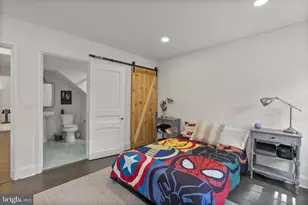 203 E Highfield Rd, Baltimore, MD 21218 - Photo 34