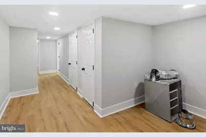 5 N Clinton Street, Baltimore, MD 21224 - Photo 22