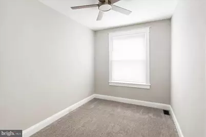 319 Lyndhurst Street, Baltimore, MD 21229 - Photo 30