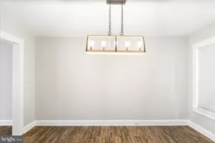 319 Lyndhurst St, Baltimore, MD 21229 - Photo 12