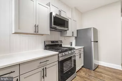 319 Lyndhurst Street, Baltimore, MD 21229 - Photo 14