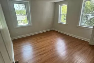 18 S Augusta Ave, Baltimore, MD 21229 - Photo 14