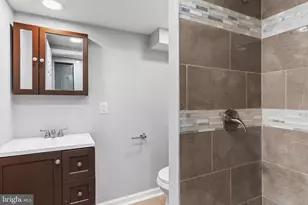 2817 Hamilton Ave, Baltimore, MD 21214 - Photo 22