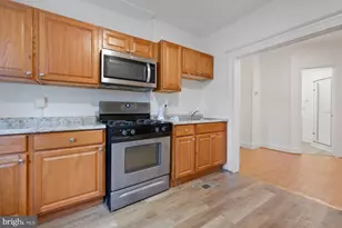 2803 W Mulberry St, Baltimore, MD 21223 - Photo 12