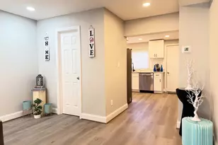 115 S Eaton St, Baltimore, MD 21224 - Photo 8