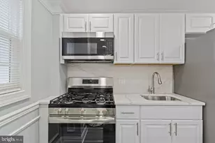 300 Denison St, Baltimore, MD 21229 - Photo 24