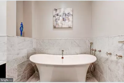 300 International Drive #2301, Baltimore, MD 21202 - Photo 32