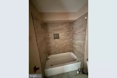 2328 E Madison Street E, Baltimore, MD 21205 - Photo 10