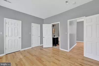 327 E 24th Street, Baltimore, MD 21218 - Photo 24
