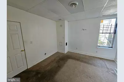 537 N Carrollton Avenue, Baltimore, MD 21223 - Photo 36