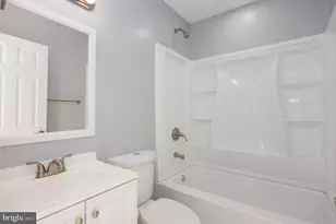 4908 Cordelia Ave, Baltimore, MD 21215 - Photo 16