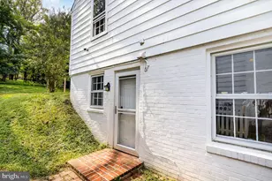 2304 Pickwick Rd, Baltimore, MD 21207 - Photo 28