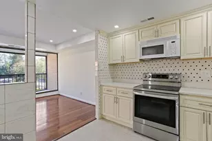 6317 Park Heights Ave, Baltimore, MD 21215 - Photo 36