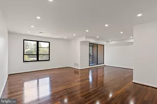 6317 Park Heights Ave, Baltimore, MD 21215 - Photo 16