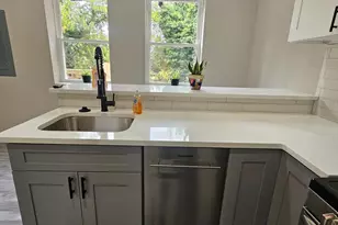 1005 W Lanvale St, Baltimore, MD 21217 - Photo 4