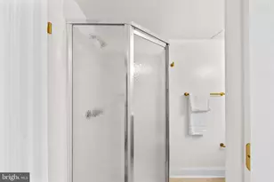 4145 Fairfax Rd, Baltimore, MD 21216 - Photo 36