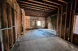 1019 W Lanvale St, Baltimore, MD 21217 - Photo 10