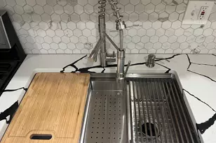 835 1/2 W Lombard St, Baltimore, MD 21201 - Photo 10