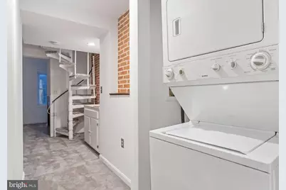 36 E Wheeling Street, Baltimore, MD 21230 - Photo 10