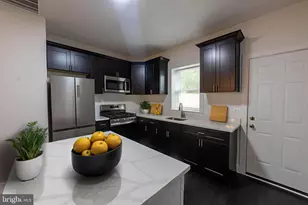 2721 W Mosher St, Baltimore, MD 21216 - Photo 6