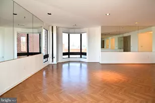 10 E Lee St, Baltimore, MD 21202 - Photo 12
