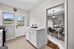 6216 Falkirk Rd, Baltimore, MD 21239 - Photo 10