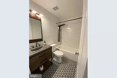 1810 E Fairmount Avenue, Baltimore, MD 21231 - Photo 14