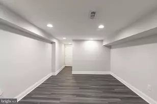 3200 E Fairmount Ave, Baltimore, MD 21224 - Photo 20