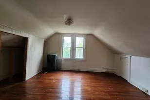 3701 Barrington Rd, Baltimore, MD 21215 - Photo 44