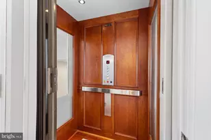 650 Ponte Villas S, Baltimore, MD 21230 - Photo 22