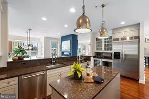 650 Ponte Villas S, Baltimore, MD 21230 - Photo 16