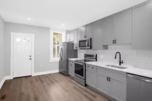 2617 N Calvert St, Baltimore, MD 21218 - Photo 14