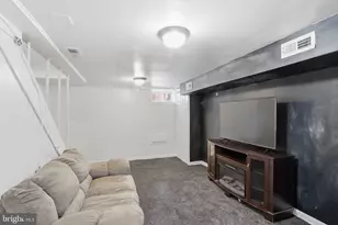 3547 Benzinger Rd, Baltimore, MD 21229 - Photo 12