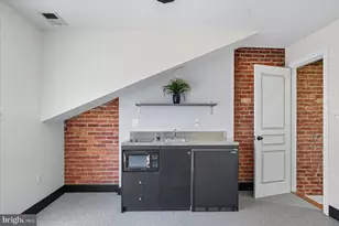 416 S Eden St, Baltimore, MD 21231 - Photo 32