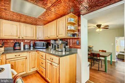 813 S Curley Street, Baltimore, MD 21224 - Photo 10