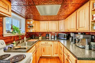813 S Curley St, Baltimore, MD 21224 - Photo 8