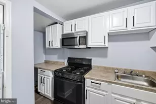 748 Denison St, Baltimore, MD 21229 - Photo 6