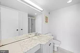 1 E University Pkwy, Baltimore, MD 21218 - Photo 22