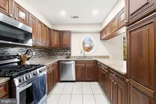 352 Homeland Southway, Baltimore, MD 21212 - Photo 12