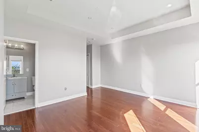 210 N Collington Avenue, Baltimore, MD 21231 - Photo 12