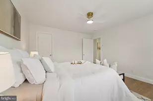 827 N Augusta Ave, Baltimore, MD 21229 - Photo 14